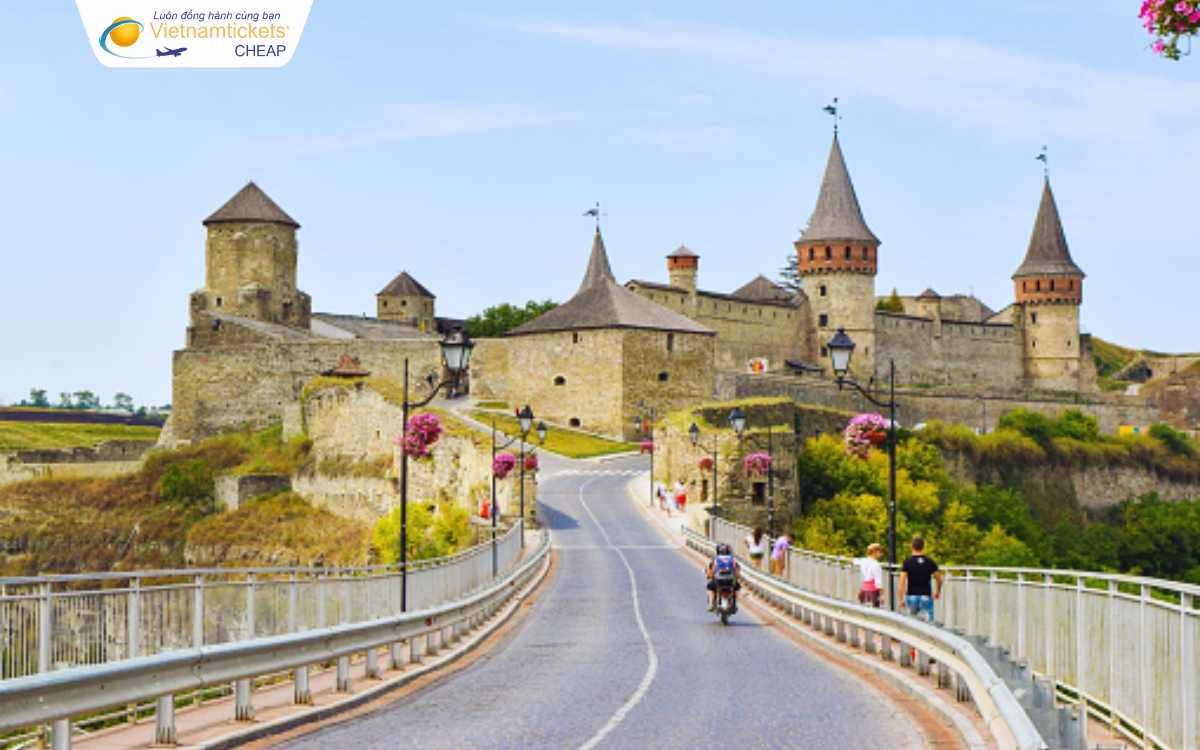 Kamianets Podilskyi địa điểm du lịch Ukraina