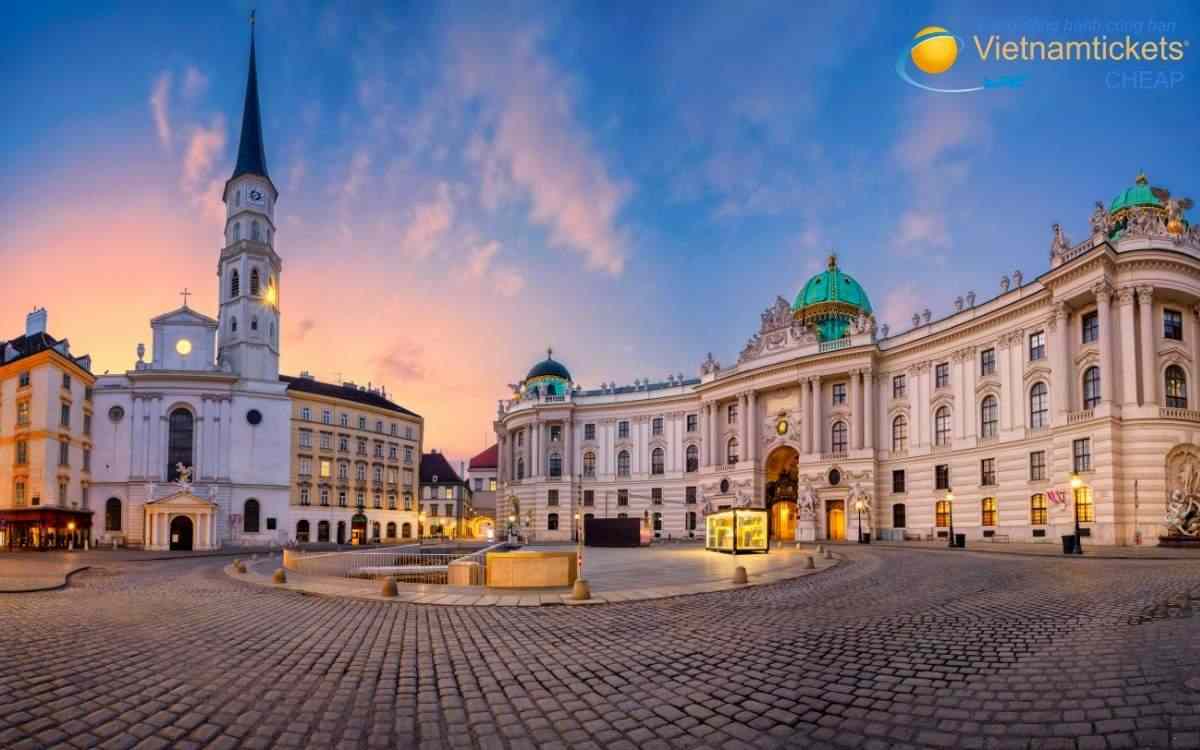 Kinh nghiệm đặt vé máy bay đi Vienna giá rẻ