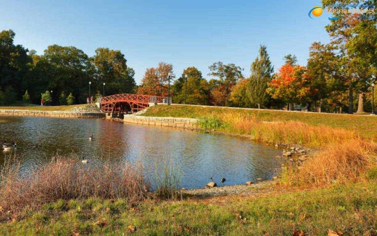 Thành phố Worcester mùa thu tại Massachusetts