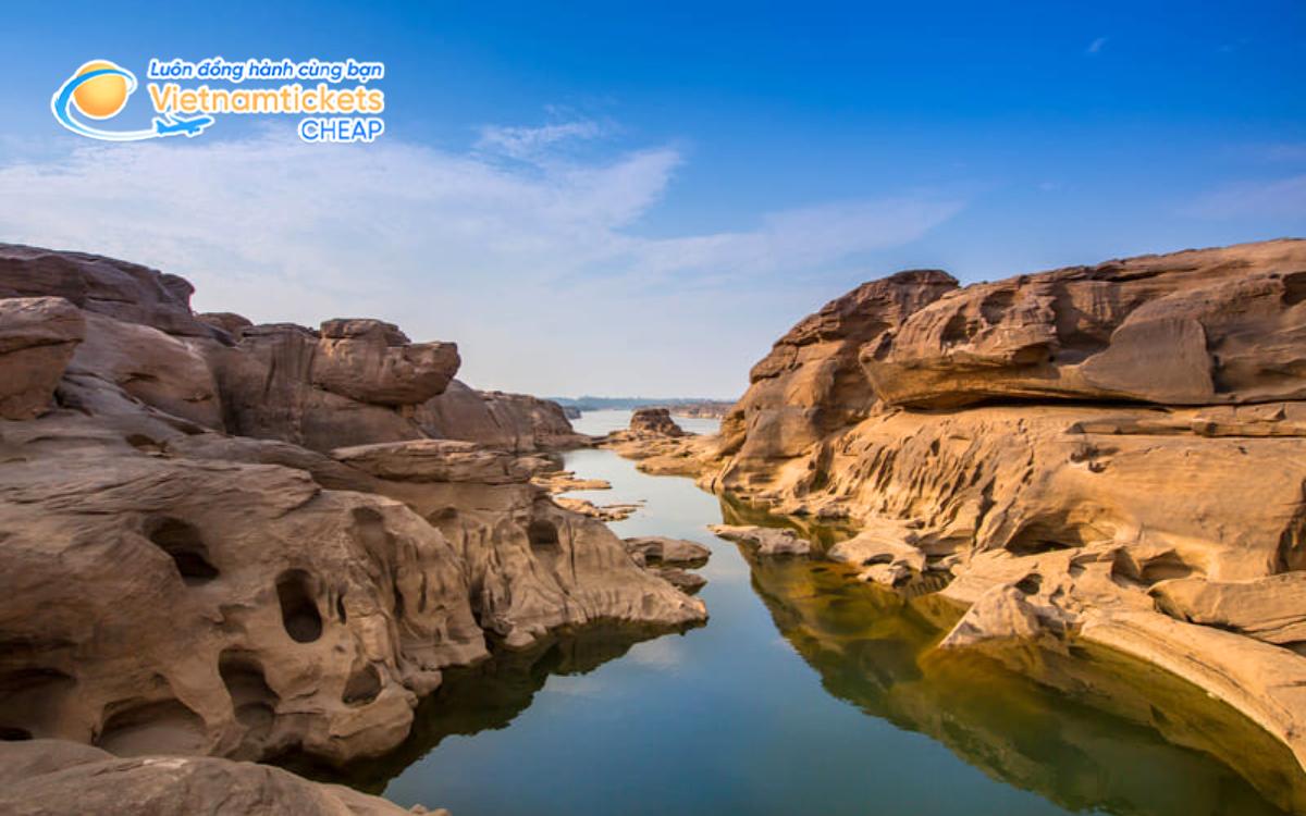 Giá vé máy bay Hà Nội đi Ubon Ratchathani