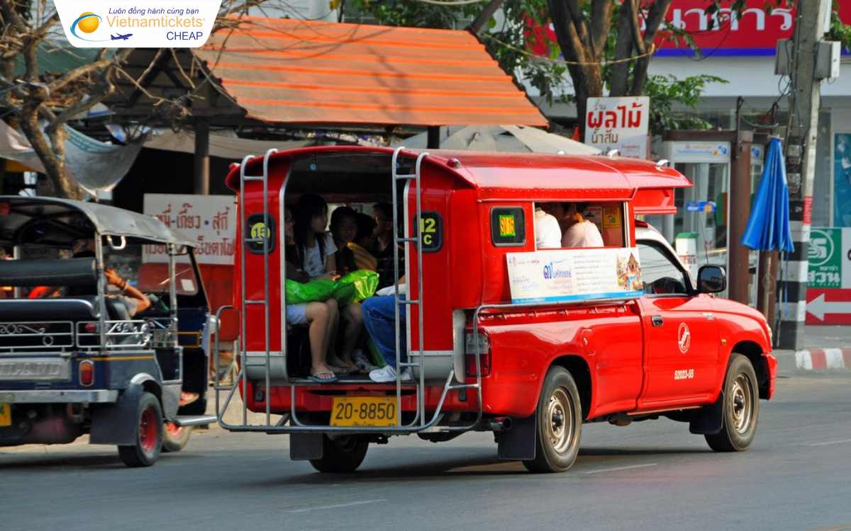 Songthaew phương tiện di chuyển ở Chiang Mai