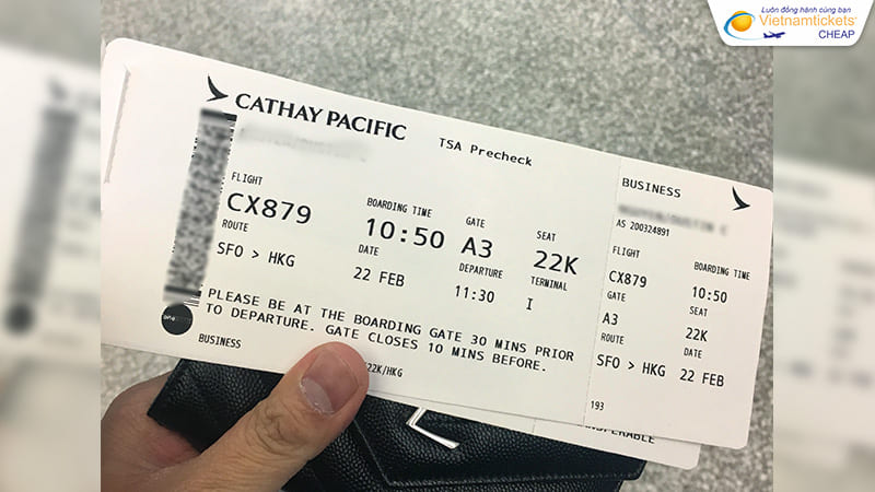 quy định hoàn đổi vé máy bay Cathay Pacific