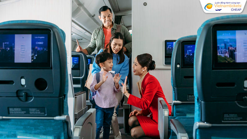 vé máy bay đi Canada hạng Thương gia Cathay Pacific