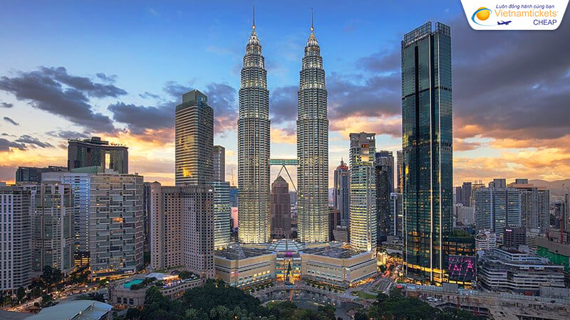 bảng giá vé máy bay đi Kuala Lumpur ưu đãi