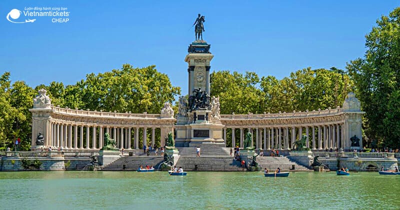 Thời điểm mua vé đi Tây Ban Nha giá rẻ
