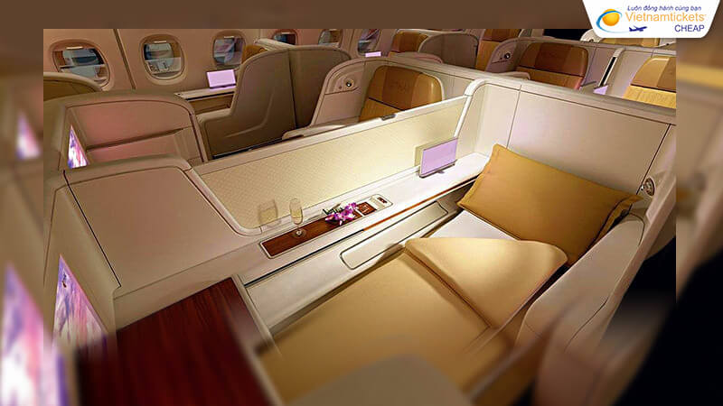 hạng ghế Royal First Class của Thai Airways