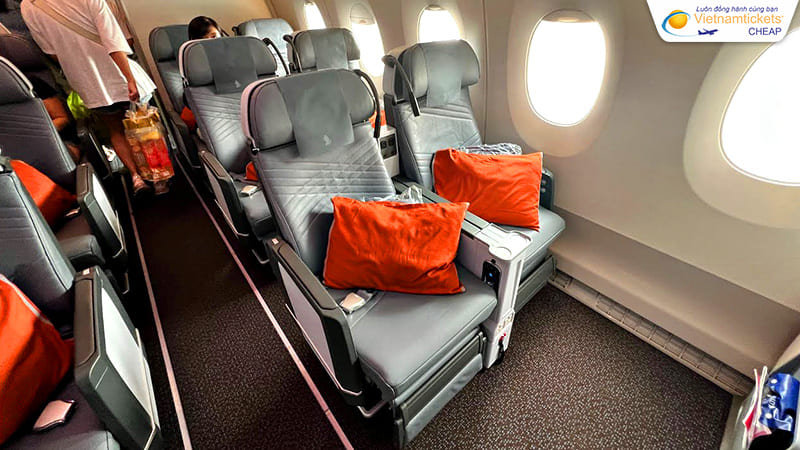 hạng ghế Singapore Airlines Premium Economy