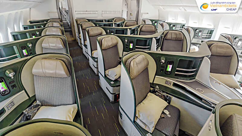 hạng Thương gia Eva Air đi Canada