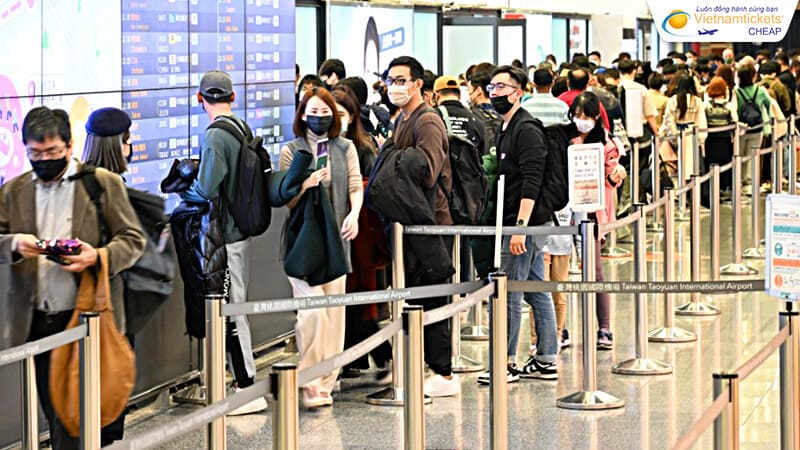 sân bay Đào Viên Đài Loan quá cảnh đi Toronto