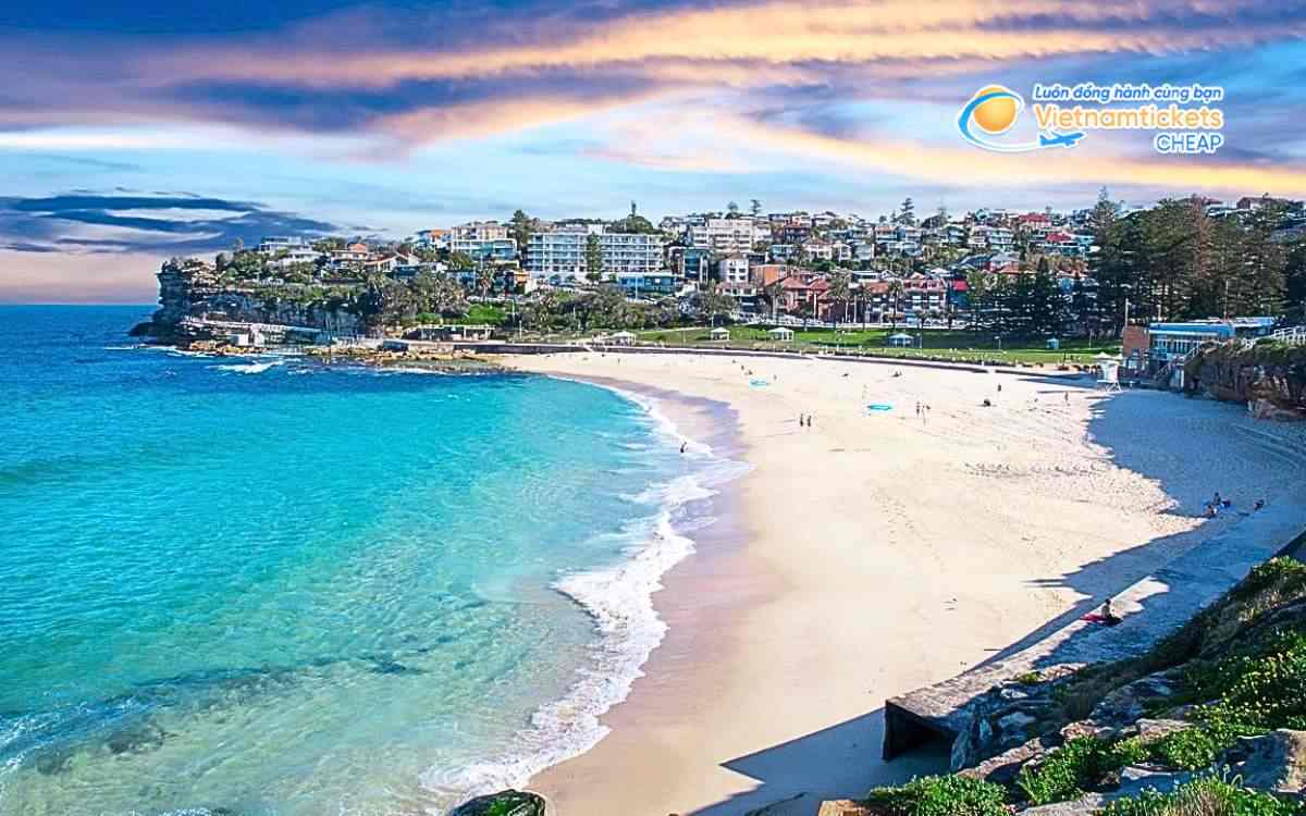 Cảnh quan, kiến trúc tại bãi biển