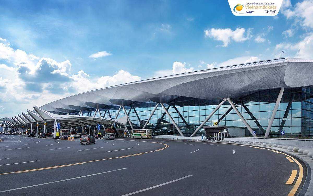 Di chuyển từ sân bay về trung tâm