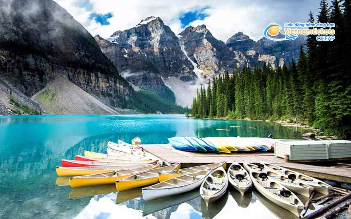 Lưu ý khi tham quan hồ nước tại Canada