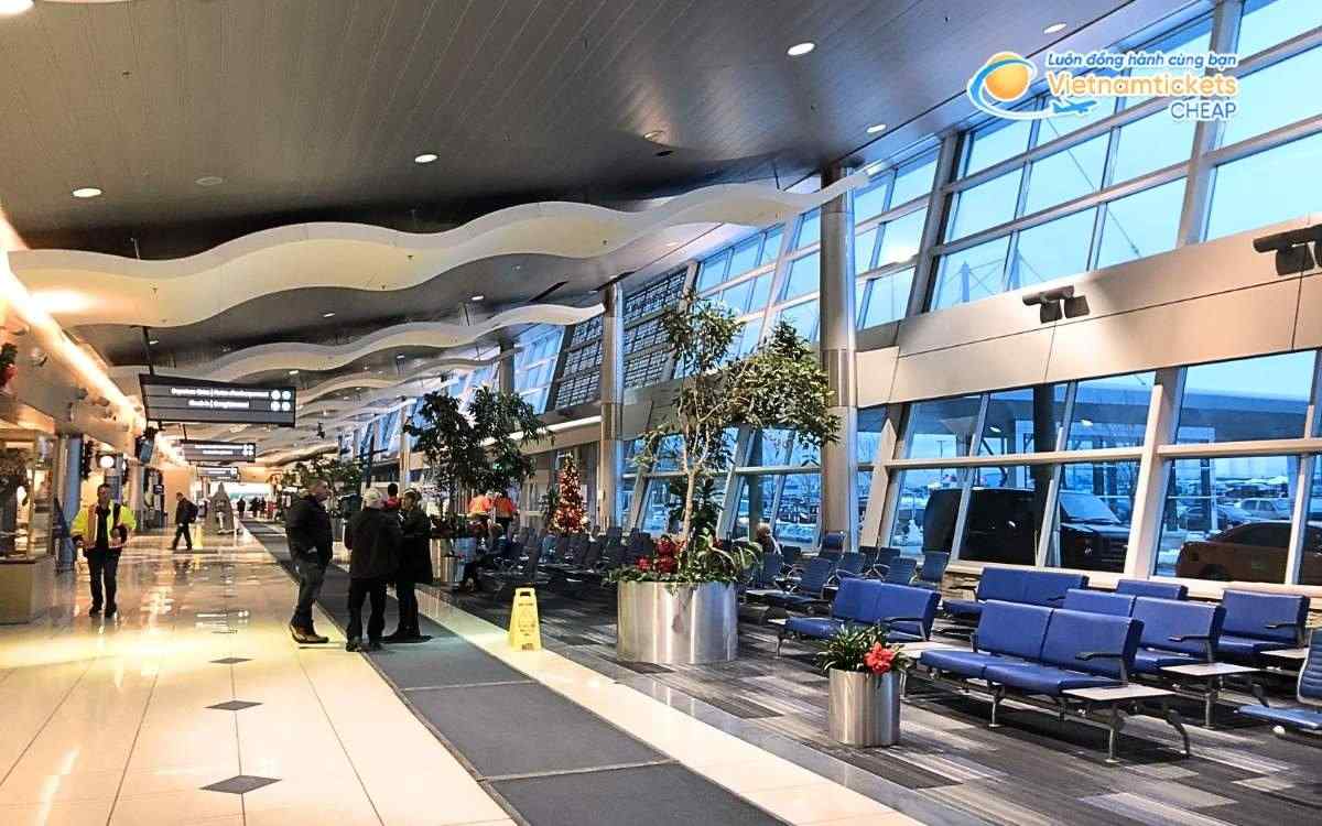 Nhà ga hành khách và tiện ích sân bay
