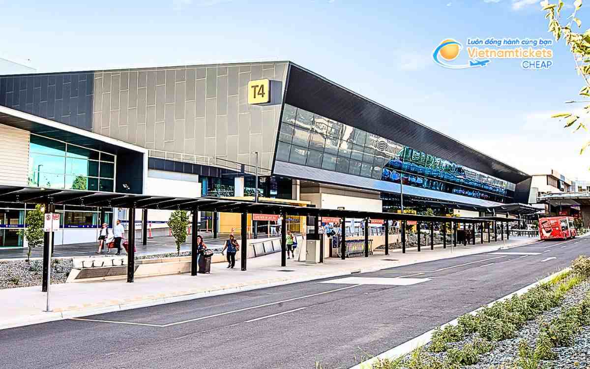 Sân bay và di chuyển đến trung tâm Melbourne