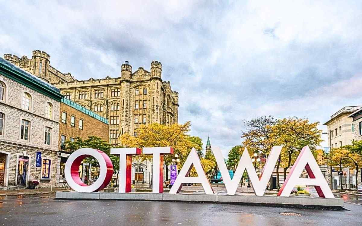 Thủ đô Canada và các thành phố lớn khác