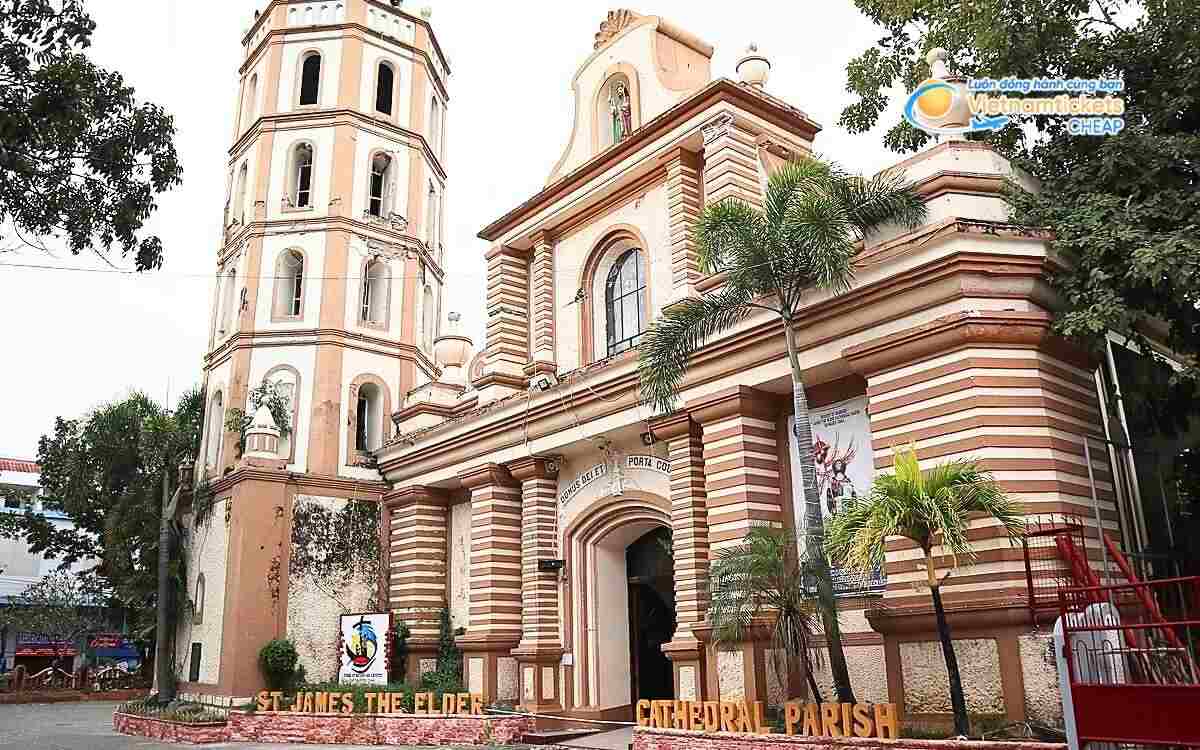 Vé máy bay đi Bangued bao nhiêu tiền?