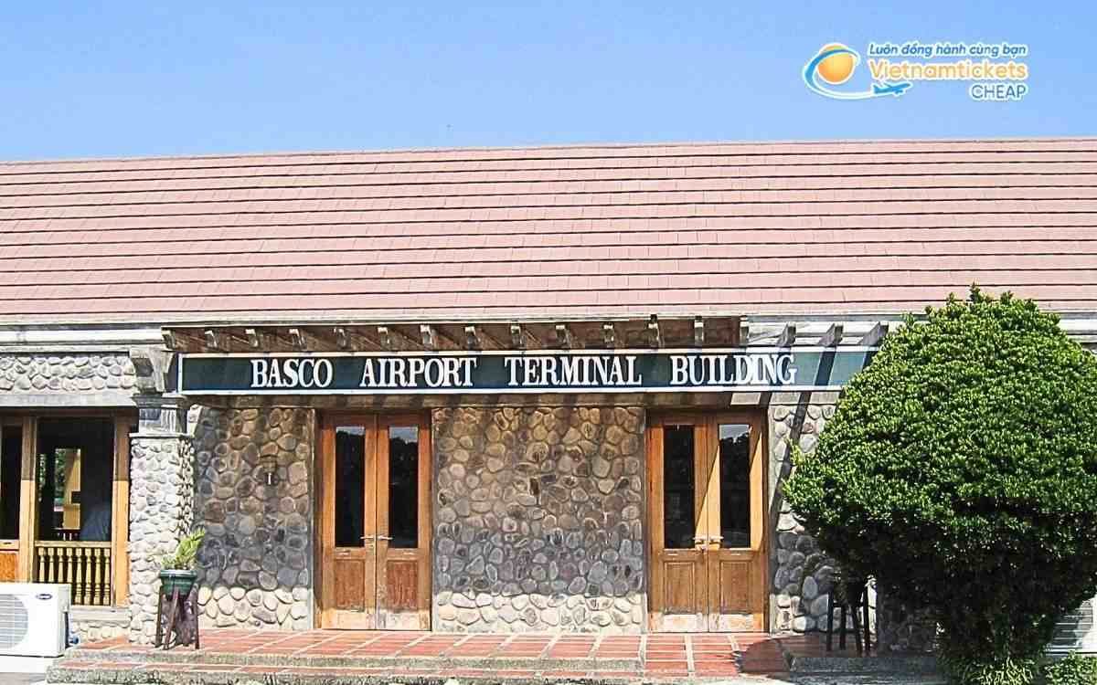 Bay đến Batanes hạ cánh ở sân bay nào?