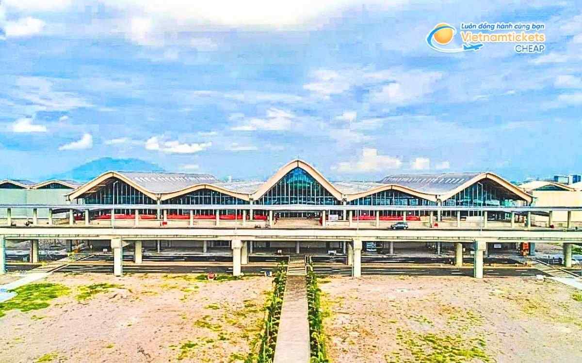 Bay đến Benguet hạ cánh ở sân bay nào?