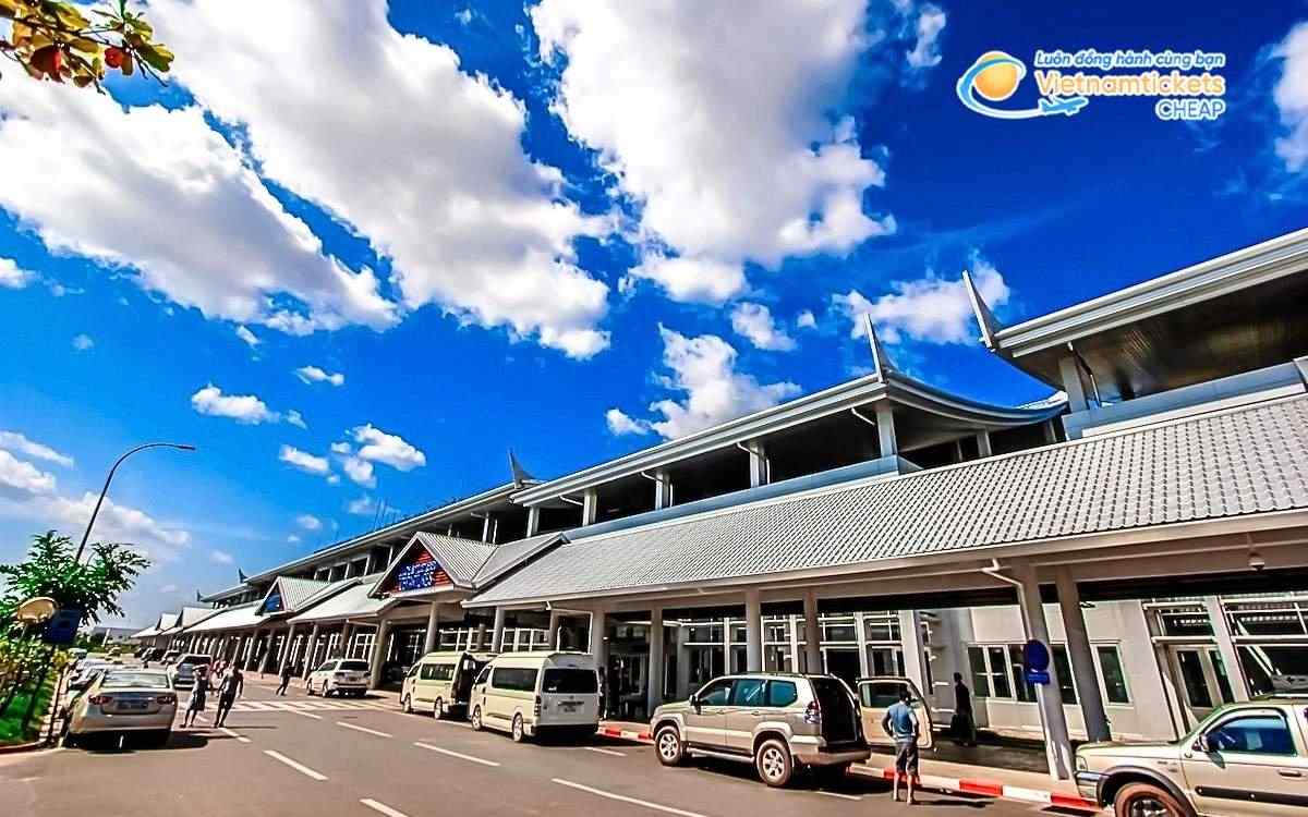 Bay đến Bolikhamxay hạ cánh ở sân bay nào?