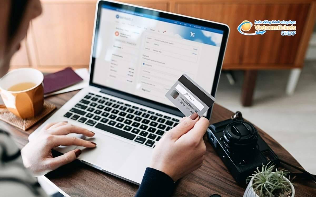 Mẹo săn v&eacute; gi&aacute; rẻ đi Borongan