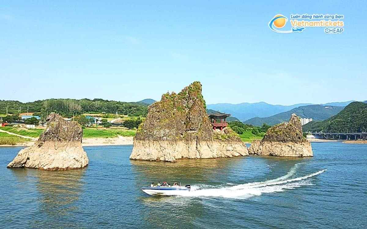 Vé máy bay đi Chungcheongbuk bao nhiêu tiền?