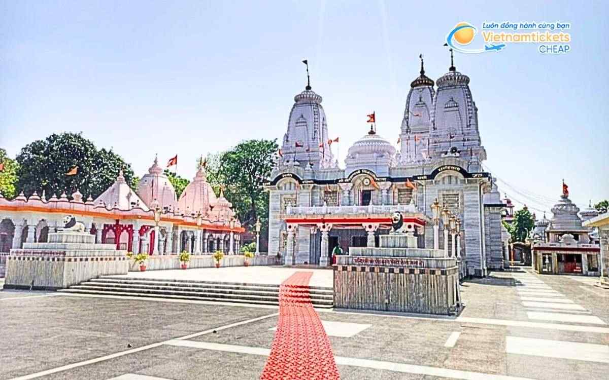 Vé máy bay đi Gorakhpur bao nhiêu tiền?