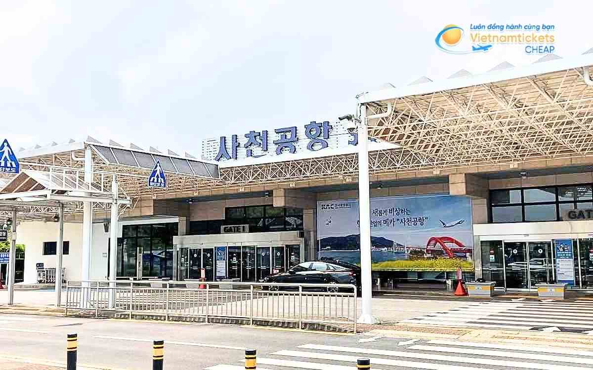 Bay đến Goseong hạ cánh ở sân bay nào?