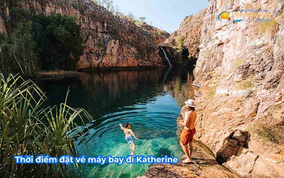Thời điểm đặt vé máy bay đi Katherine 
