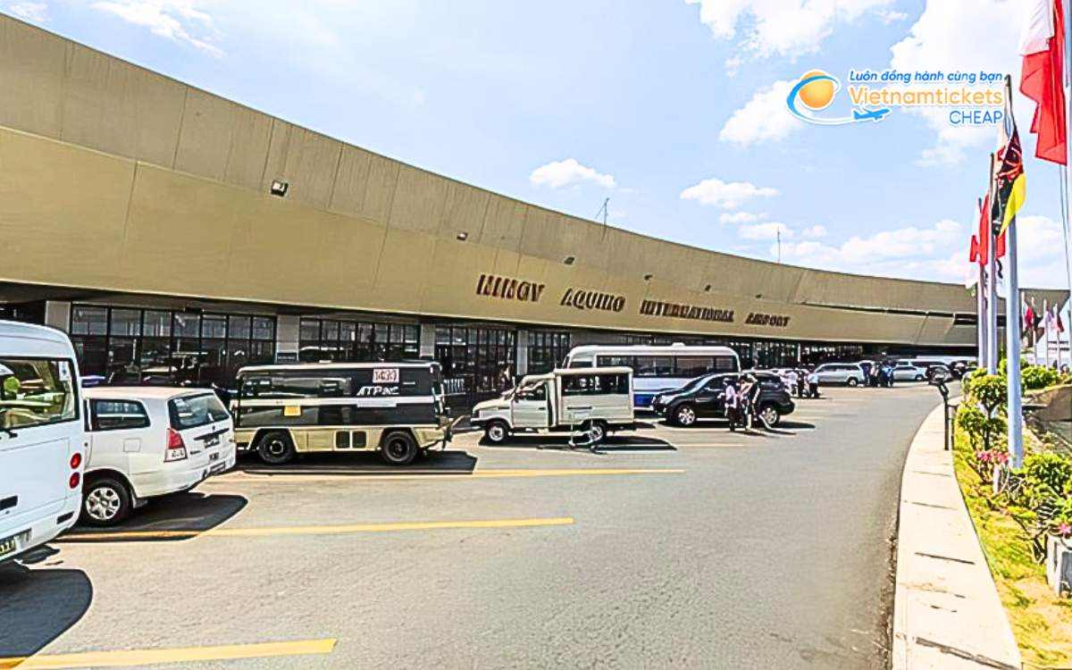 Bay đến Laguna hạ cánh ở sân bay nào?