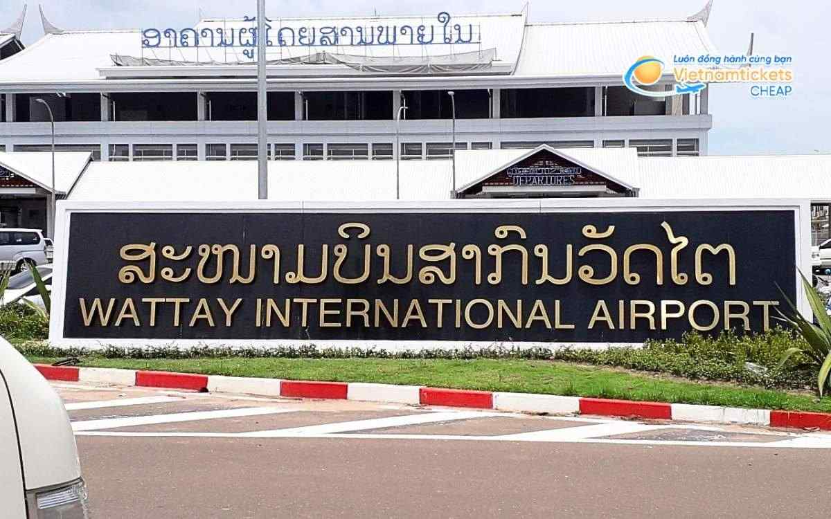 Bay đến Longxan hạ cánh ở sân bay nào?