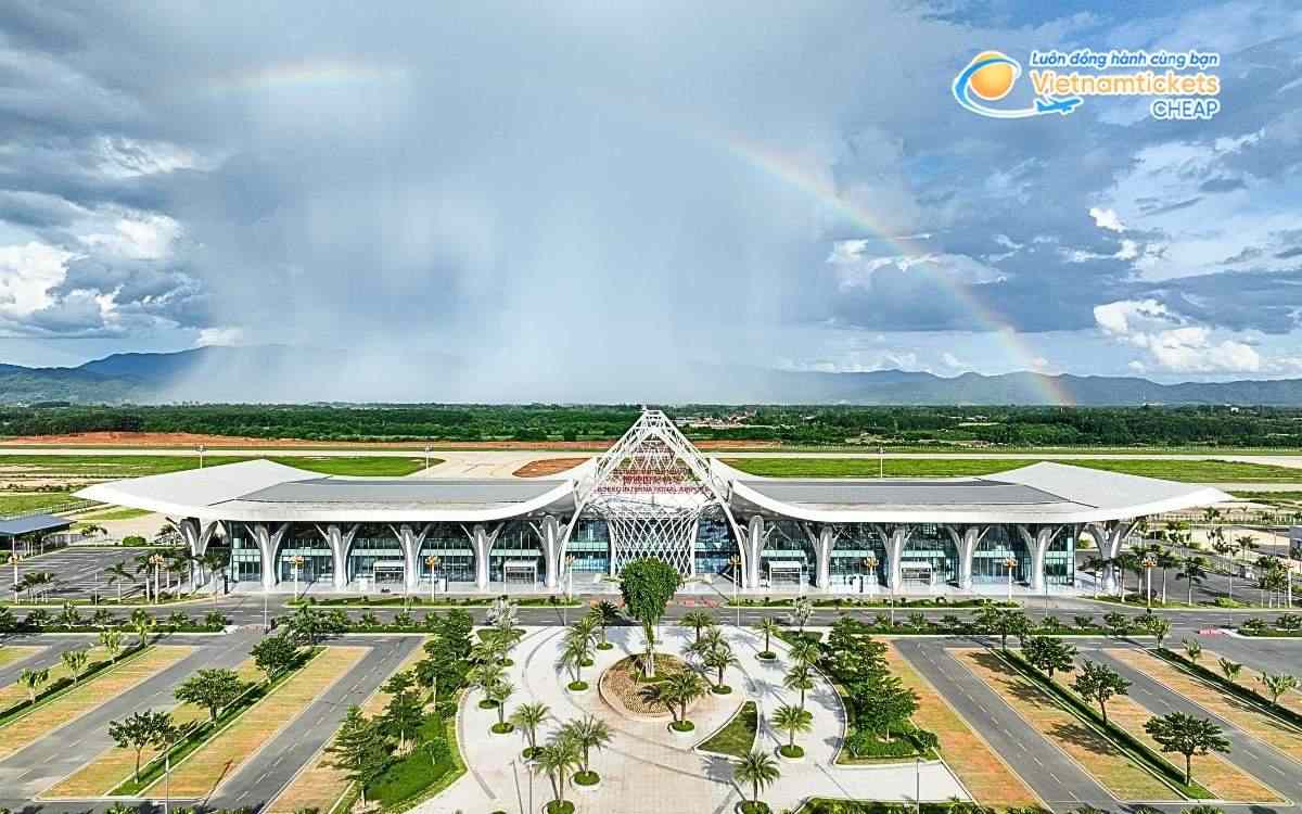 Bay đến Muang Meung hạ cánh ở sân bay nào?