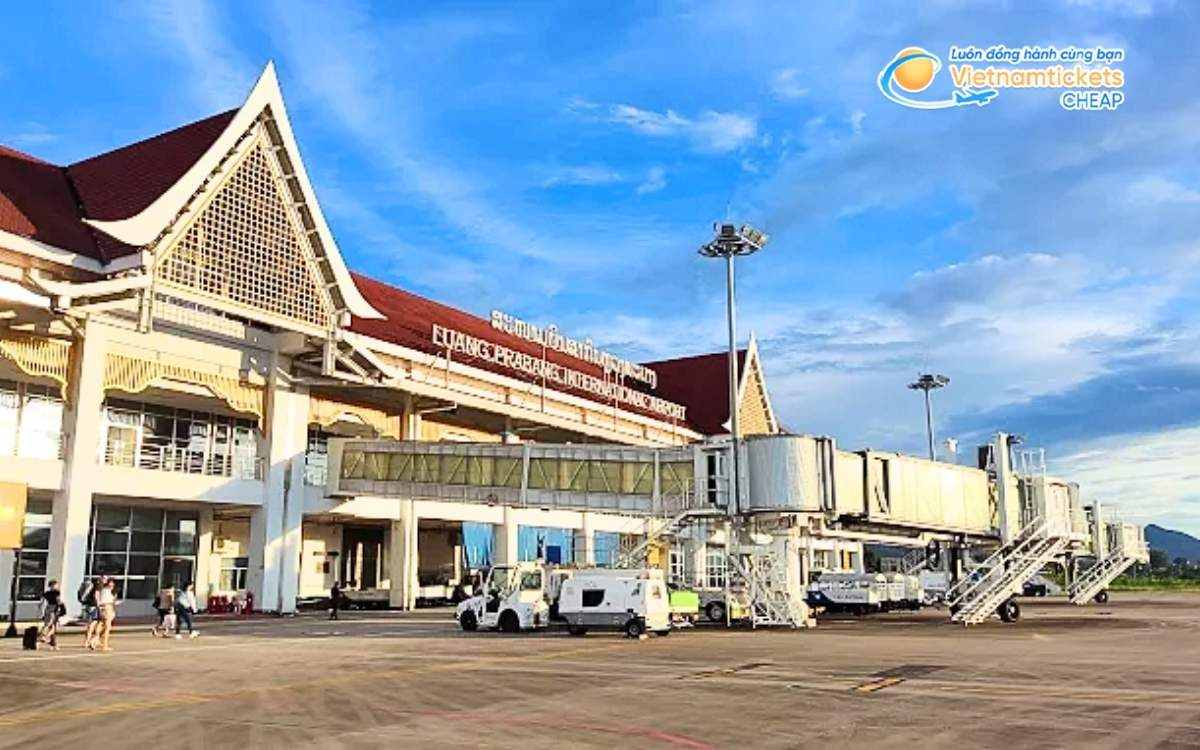 Bay đến Muang Nga hạ cánh ở sân bay nào?