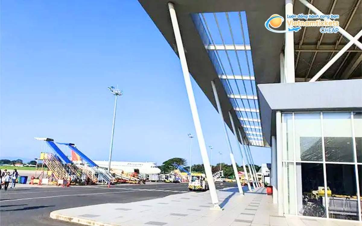 Bay đến Palawan hạ cánh ở sân bay nào?