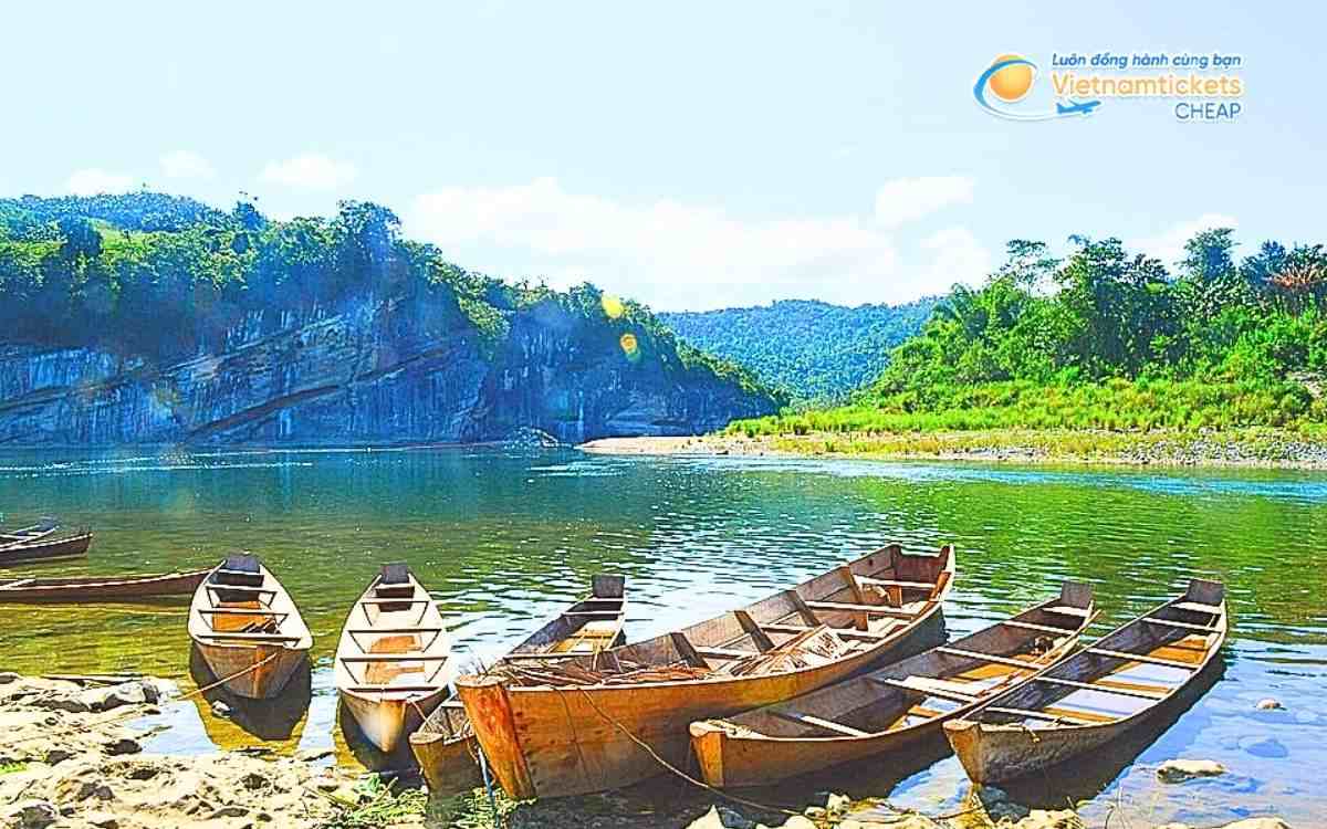 Vé máy bay đi Quirino bao nhiêu tiền?