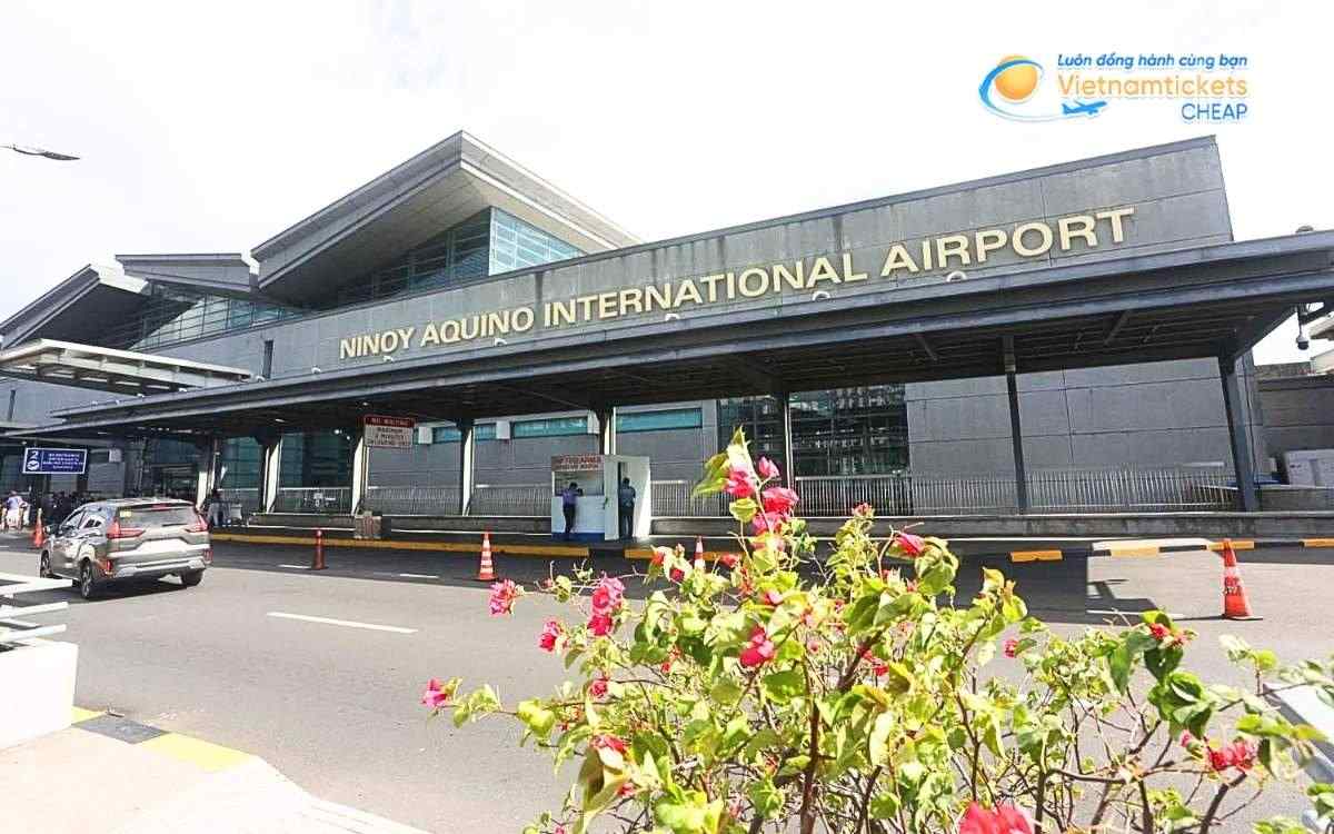 Bay đến Rizal hạ cánh ở sân bay nào?