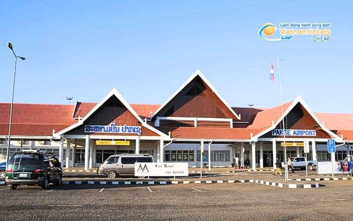 Bay đến Sa Mouay hạ cánh ở sân bay nào?