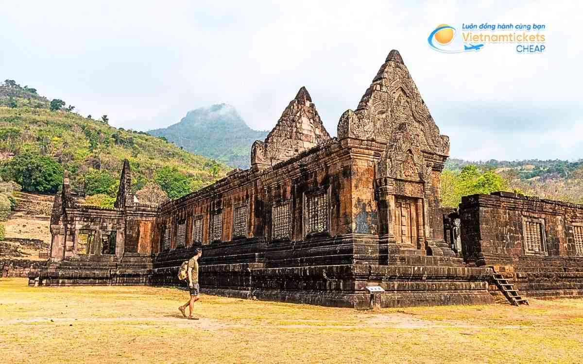 Vé máy bay đi Samakkhixay bao nhiêu tiền?