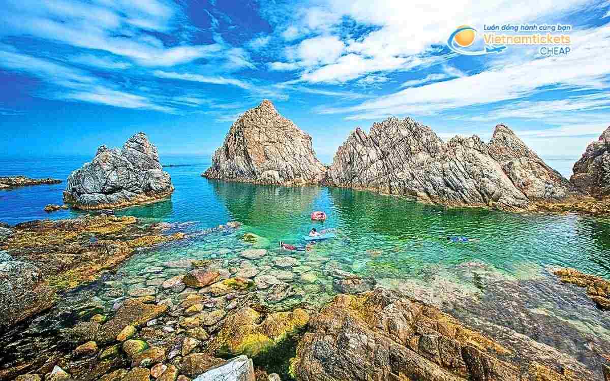 Vé máy bay đi Samcheok bao nhiêu tiền?