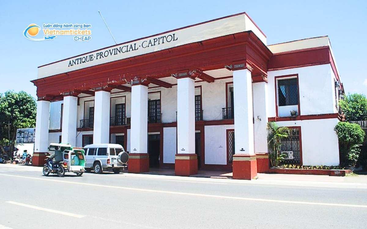 V&eacute; m&aacute;y bay đi San Jose de Buenavista bao nhi&ecirc;u tiền?