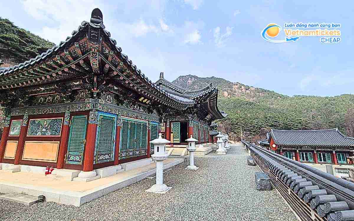 V&eacute; m&aacute;y bay đi Seongju bao nhi&ecirc;u tiền?