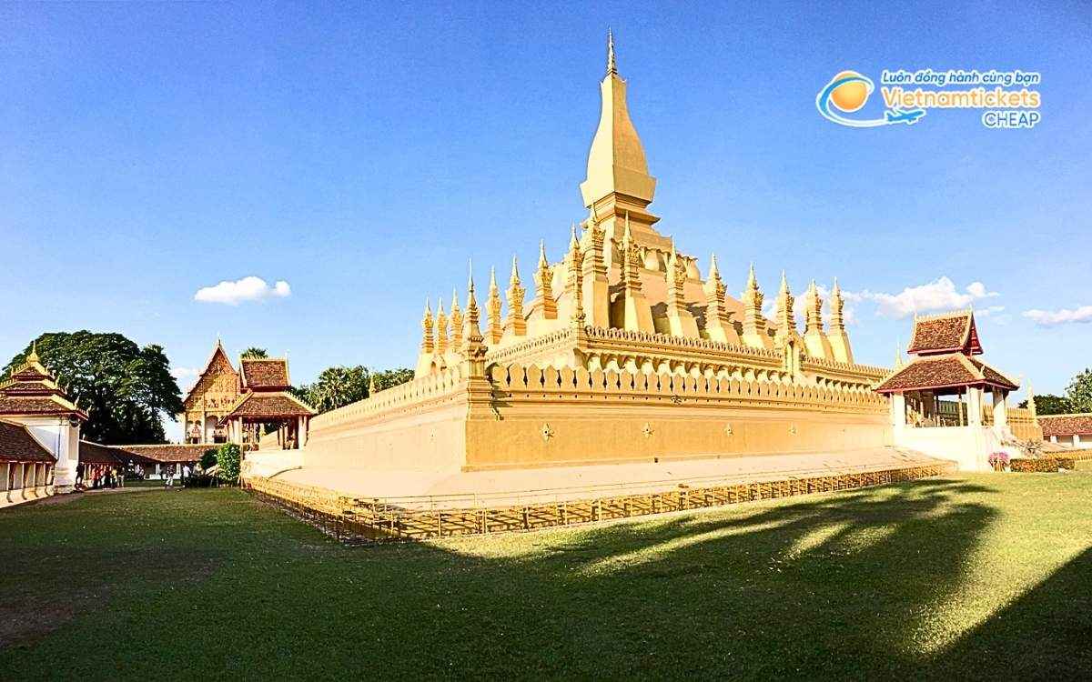 Vé máy bay đi Sisattanak bao nhiêu tiền?