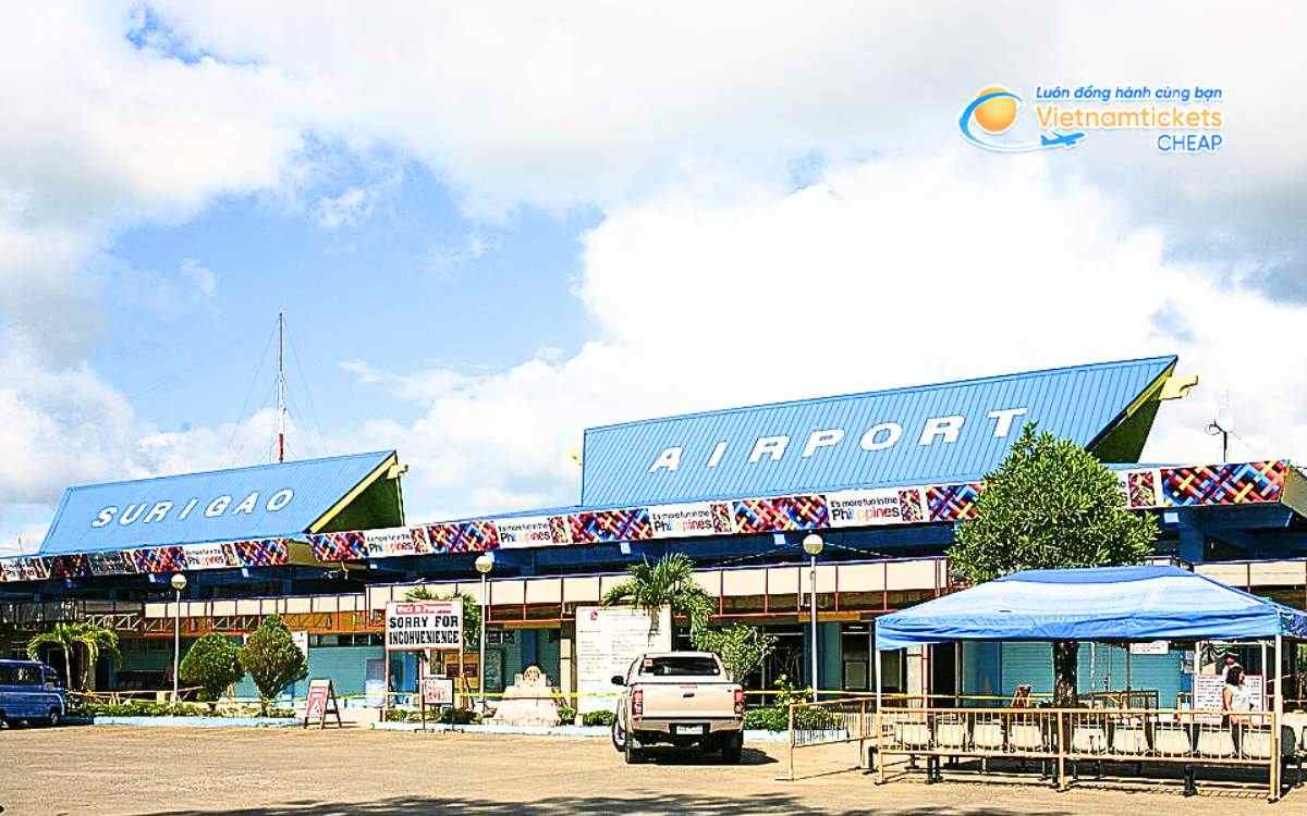 Bay đến Surigao del Sur hạ cánh ở sân bay nào?
