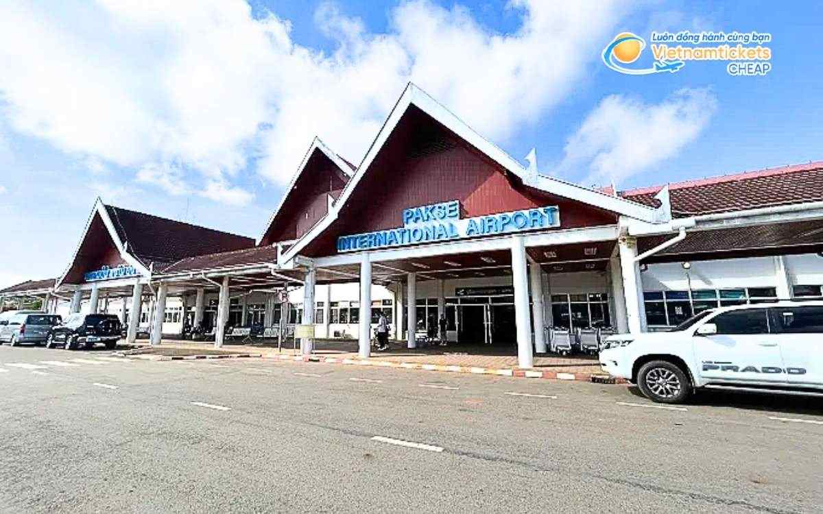 Bay đến Ta Oy hạ cánh ở sân bay nào?