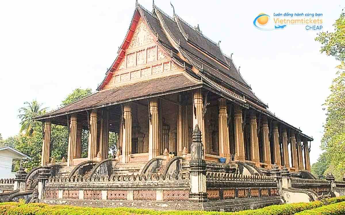 Vé máy bay đi Thaphalanxay bao nhiêu tiền?