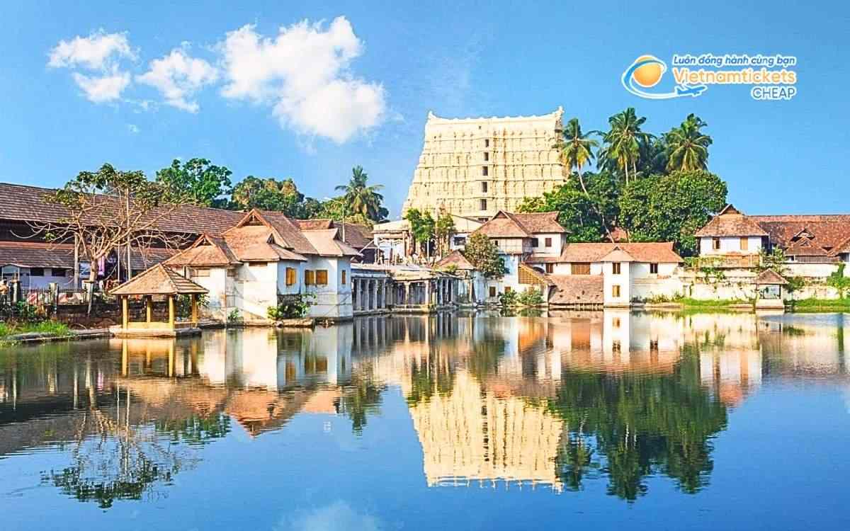 Vé máy bay đi Thiruvananthapuram bao nhiêu tiền?