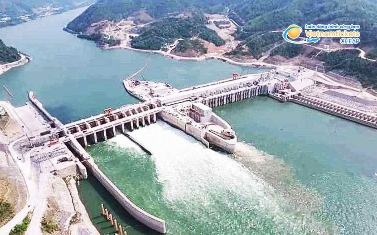 Vé máy bay đi Xayabury bao nhiêu tiền?