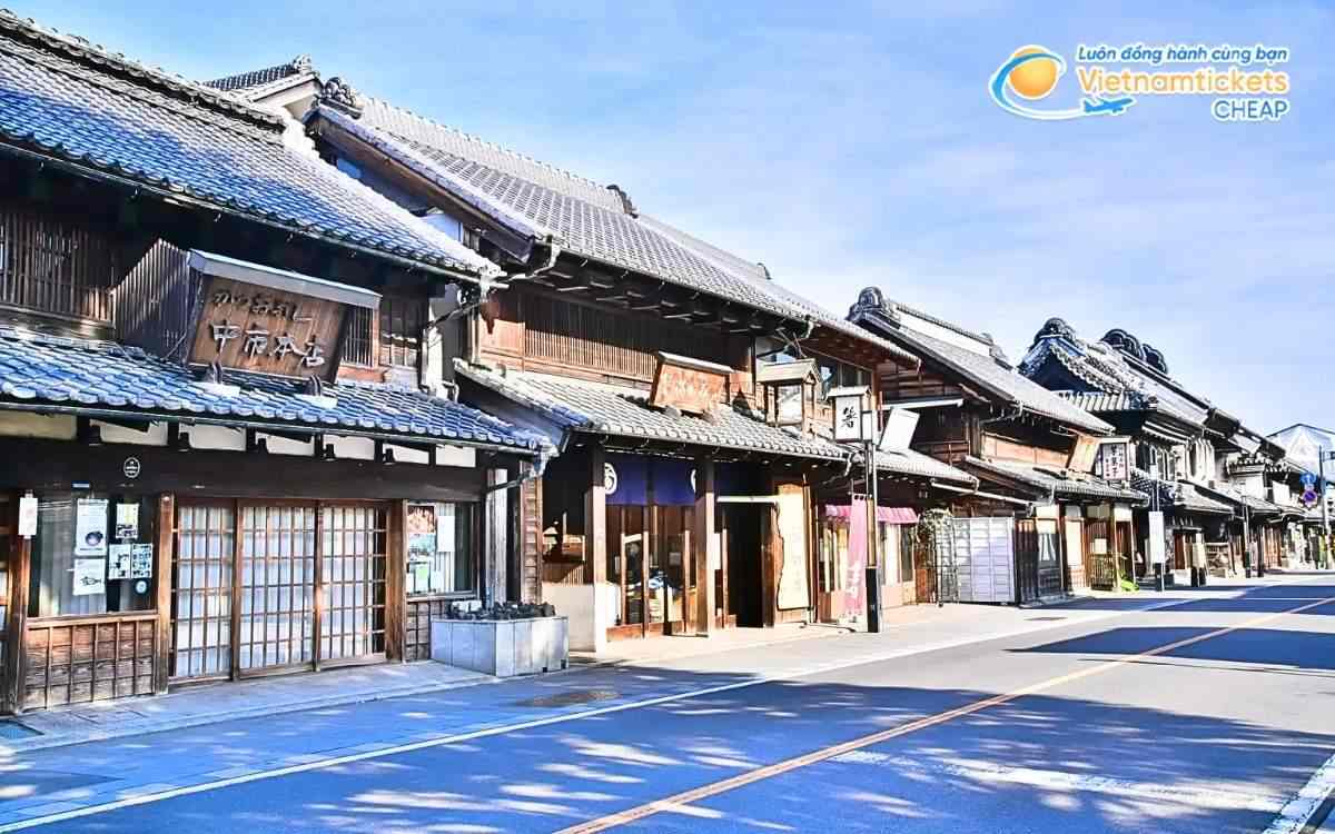 Vé máy bay đi Yokkaichi bao nhiêu tiền?