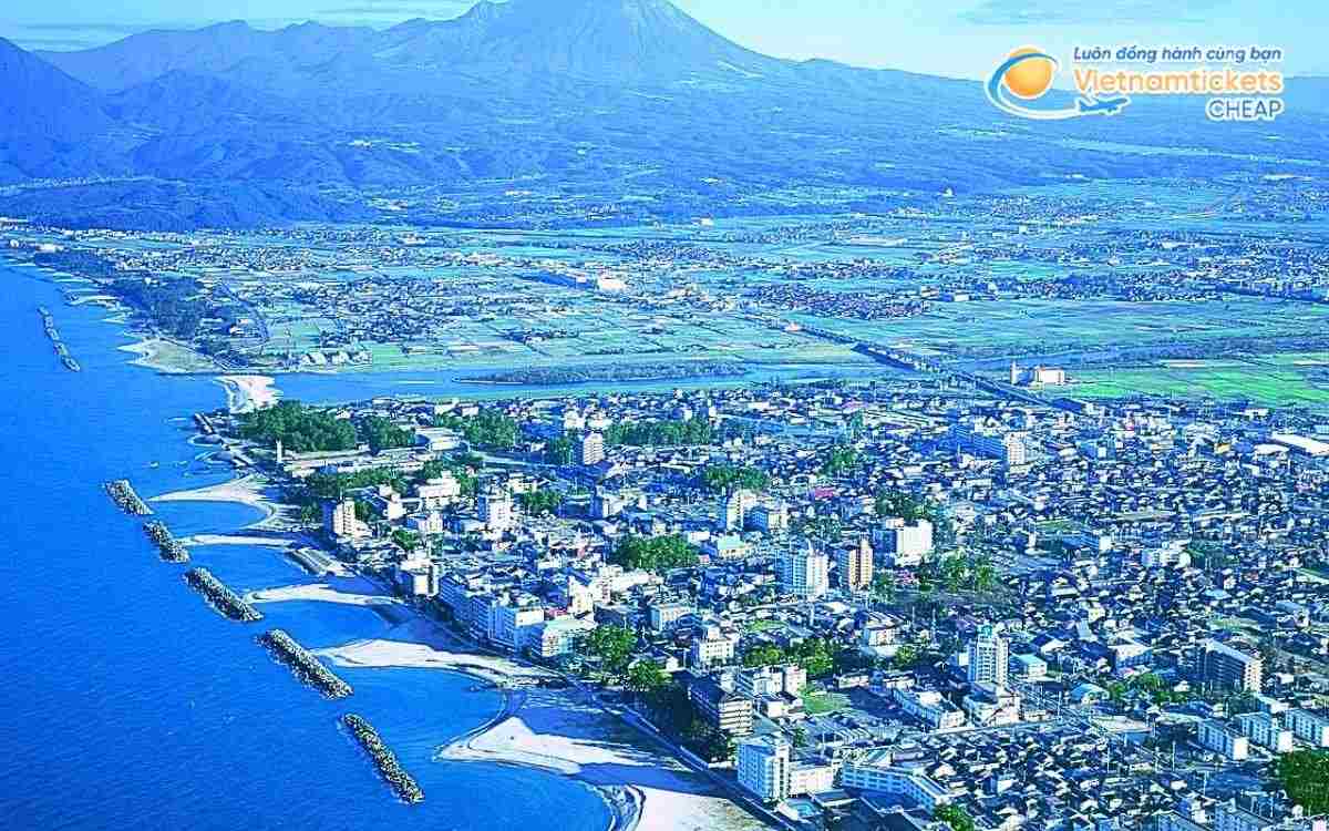 Vé máy bay đi Yonago bao nhiêu tiền?