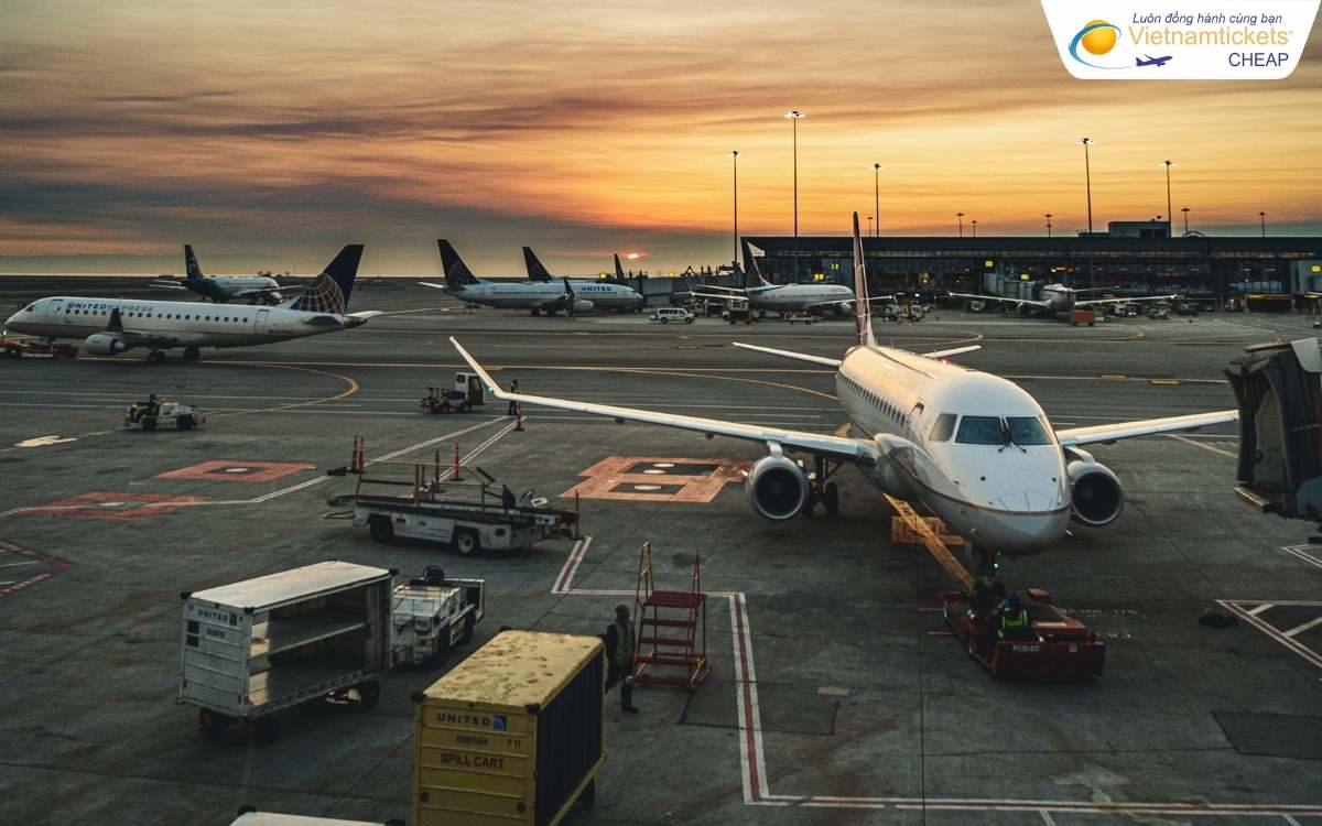 Vé máy bay đi Mỹ giá bao nhiêu