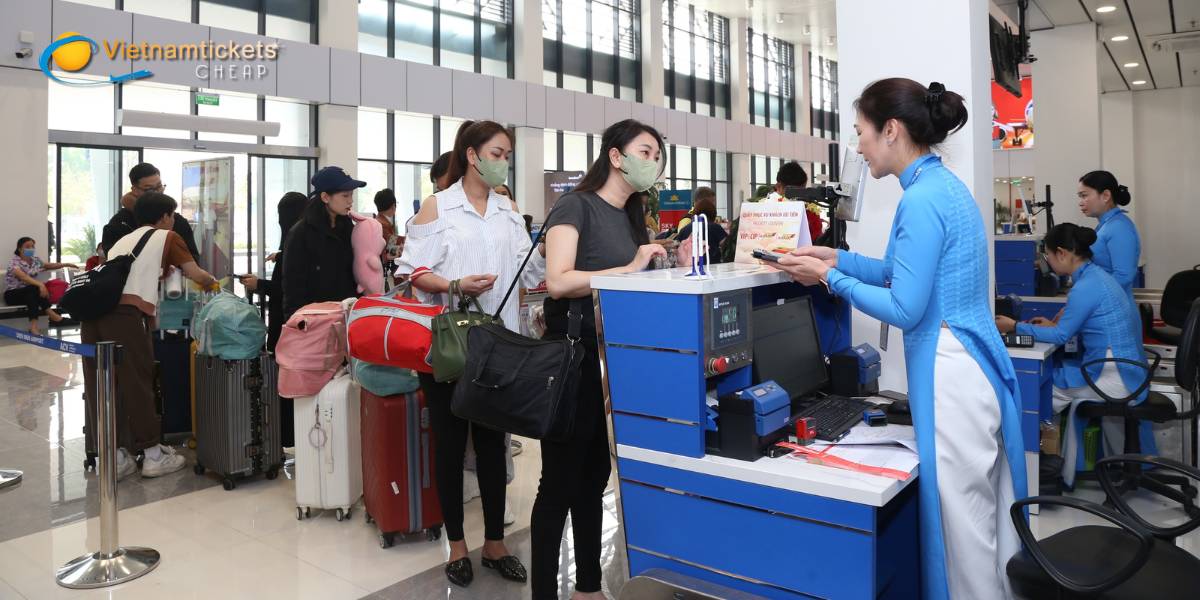 Kiểm tra vé ở sân bay